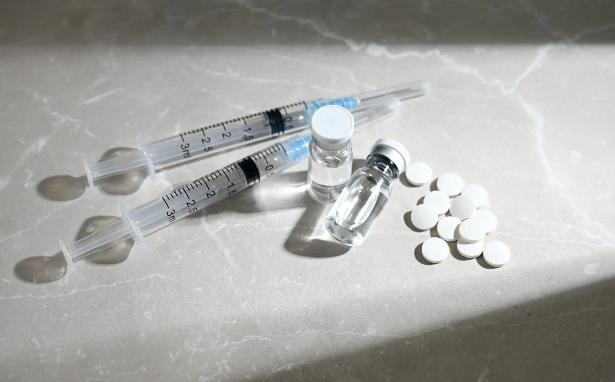 Fourth Texas Pharmacy Recalls Glutathione Injections Following Reports of Serious Reactions, glutothione vials