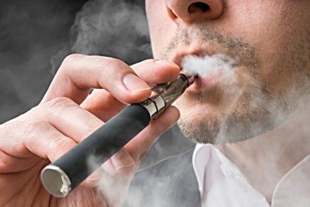 Groups Sue FDA for Delaying E-Cigarette Regulations