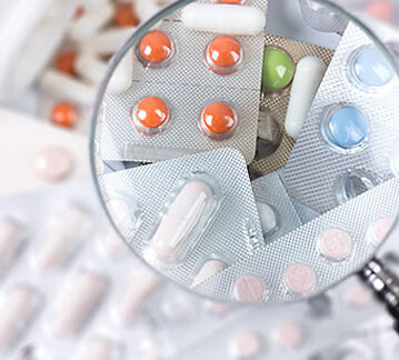 analyzing the risks and benefits of heart meds