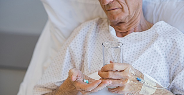 Antibiotic Adverse Events Seen in Many Hospital Patients