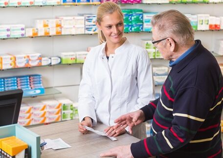 Talking to Your Pharmacist Can Help Cut Down Your Meds