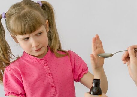 Should You Treat Your Child’s Cold, Cough or Fever With OTC Meds?