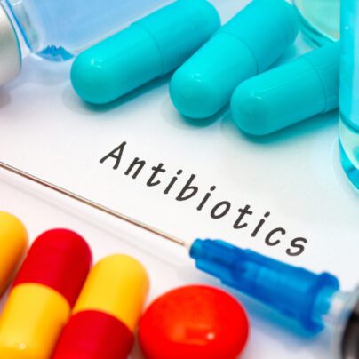 Pros & Cons of Antibiotics