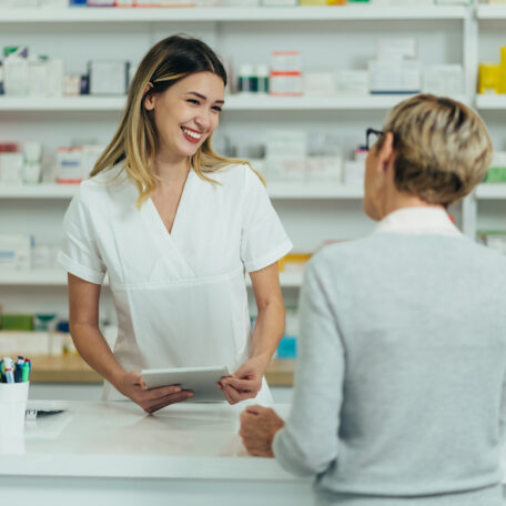 How a pharmacist can help you manage medicines