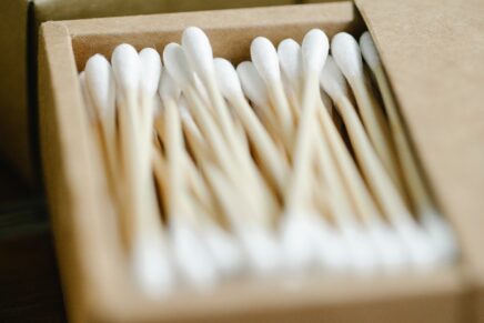 What Can I Use Instead of Cotton Swabs to Remove Earwax? 
