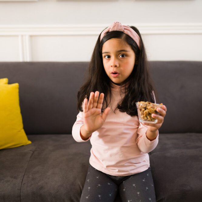 Xolair Little Girl Eating Not Eating Peanuts Because Allergic