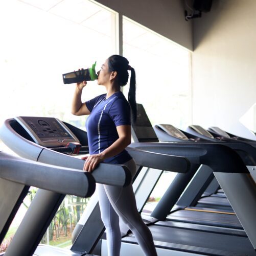 woman on treadmill, can I take creatine with SSRIs?